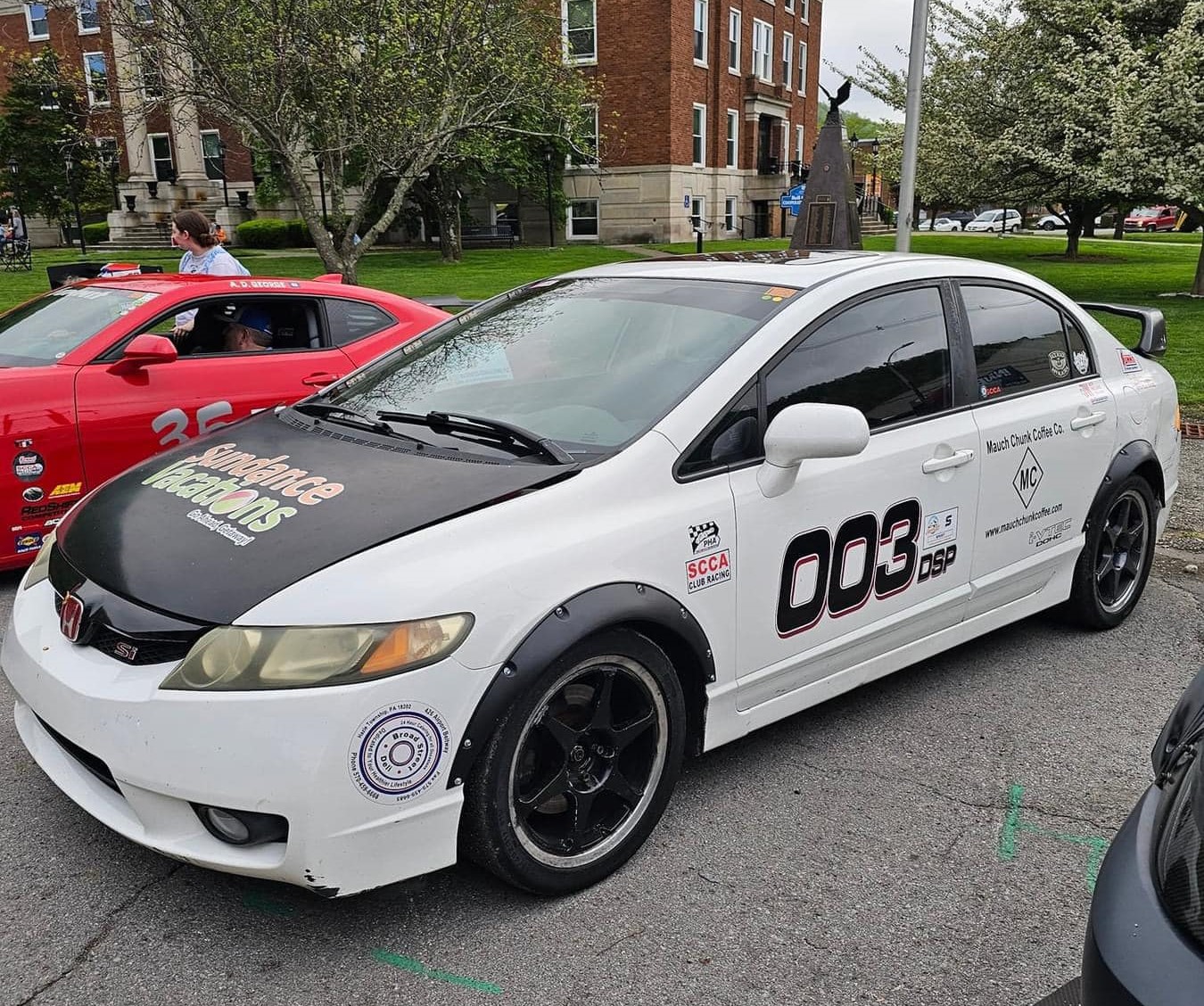 Jody Miller and Ray Kochin Speed to the Top in Sundance Vacations Sponsored Car